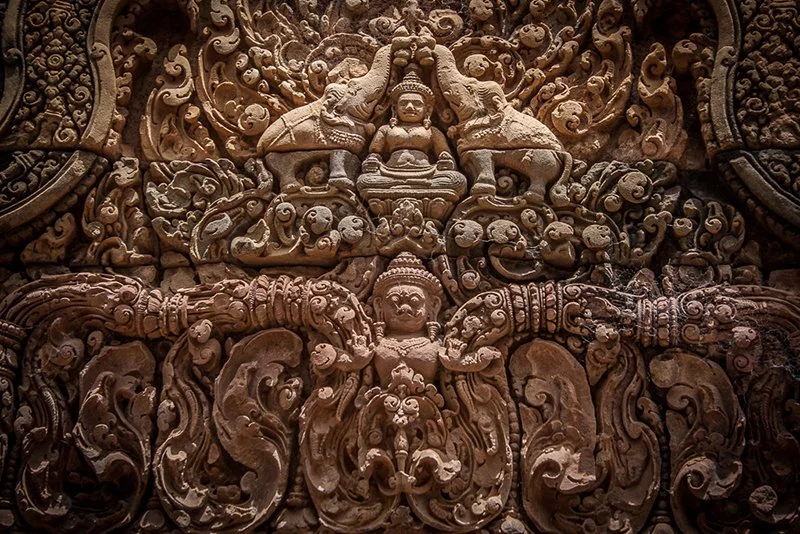 Incisioni del tempio Banteay Srei
