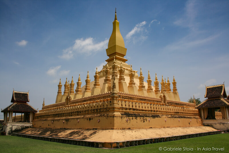 Il That Luang Stupa, a Vientiane (Laos)