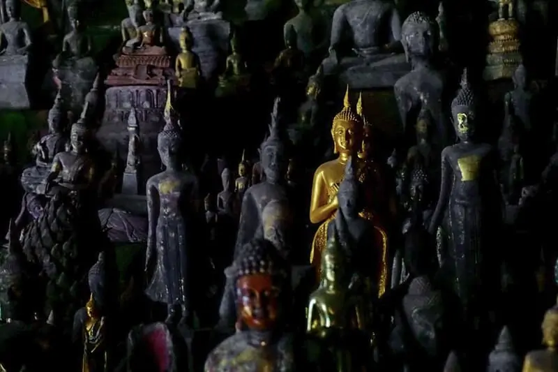 Buddha statues at Pak Ou caves